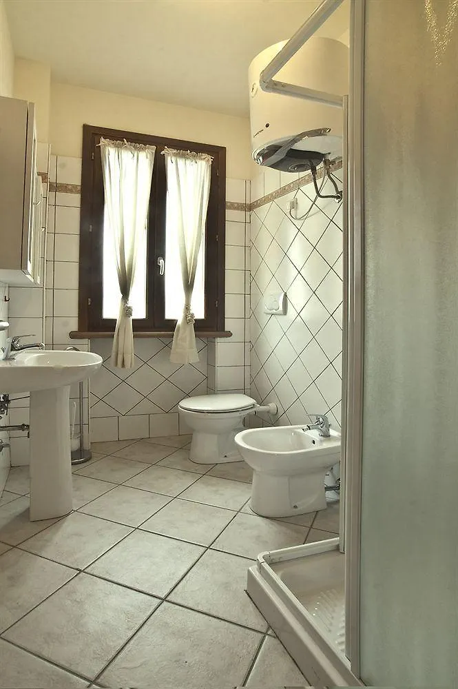 Villetta Tina Vada Aparthotel
